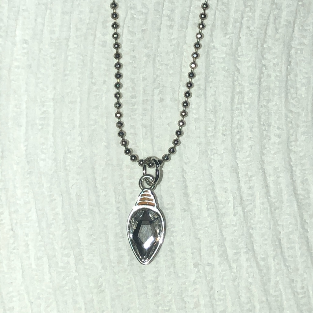 Swarovski Crystal Bulb Charm Necklace Nwt